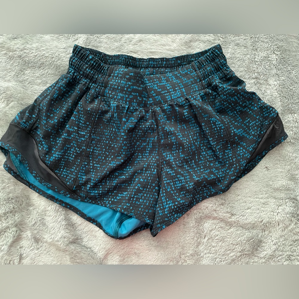 Lululemon women’s shorts